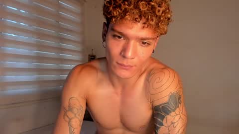 -  A N D E R online show from December 1, 10:43 pm