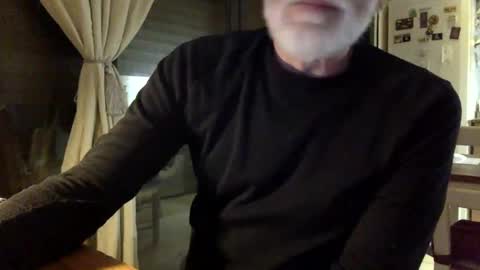 Snapshot of fabro45 chatting on February 20, 10:04 pm Fabro online show from February 20, 10:04 pm