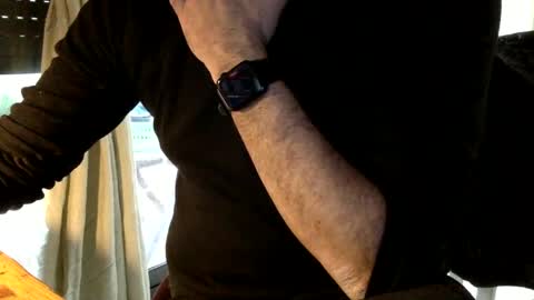 Snapshot of fabro45 chatting on March 7, 7:52 am Fabro online show from March 7, 7:52 am