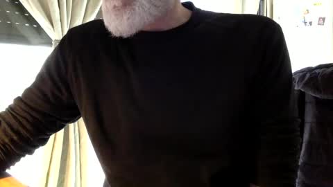 Snapshot of fabro45 chatting on March 8, 2:51 pm Fabro online show from March 8, 2:51 pm