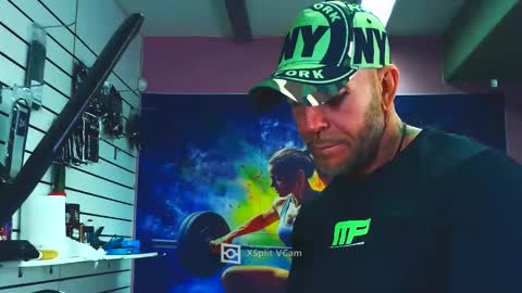 fabxxxl online show from March 31, 7:09 am