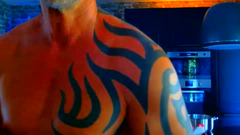 fabxxxl online show from May 24, 2:11 pm