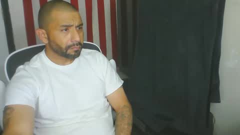 Mark online show from April 21, 12:22 pm