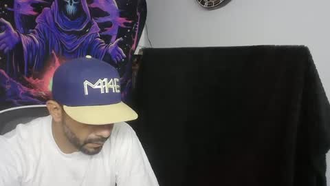 Mark online show from July 24, 8:01 am