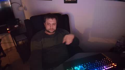 faelust online show from March 1, 5:37 pm