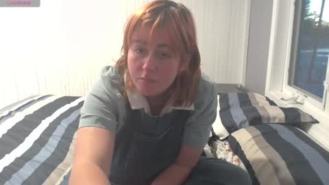 Snapshot of faeriedalelio chatting on December 14, 9:24 pm Faerie Dalelio online show from December 14, 9:24 pm