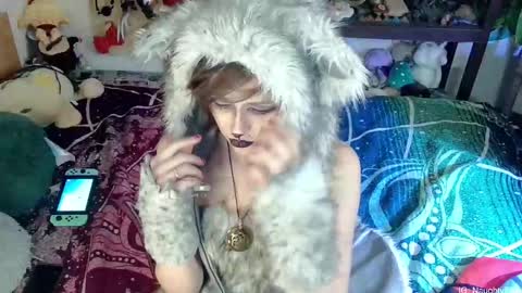 faewildflower online show from November 30, 4:38 am