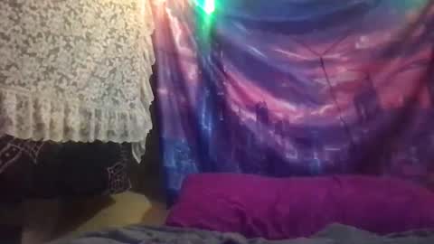 Fae online show from January 8, 8:49 am