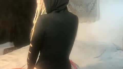 Fae online show from October 28, 7:12 am