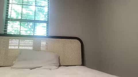 Fae online show from July 11, 9:38 pm