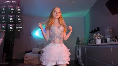 fairy_casey online show from February 19, 7:43 pm