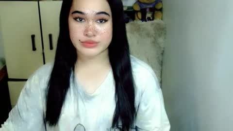 call me shanaia online show from April 11, 12:59 am