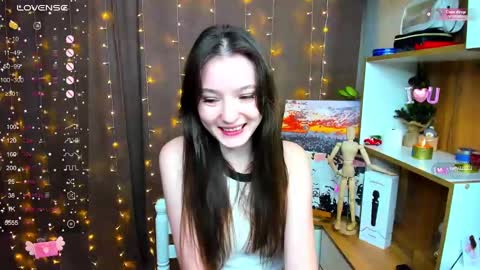 Snapshot of fairy_m00n chatting on December 16, 12:49 pm Kate online show from December 16, 12:49 pm