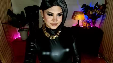 CLAUDIA VALVALERA online show from November 13, 7:29 am