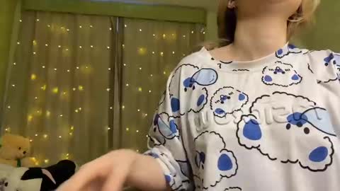 Ilona online show from December 25, 1:41 pm