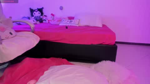 Snapshot of fairyyy1 chatting on January 16, 1:16 am Sara REMEMBER TO LEAVE A THUMB UP online show from January 16, 1:16 am