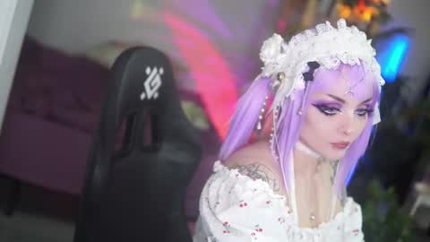 faith_chan online show from September 18, 12:01 am