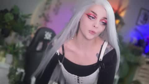 faith_chan online show from December 22, 3:14 am