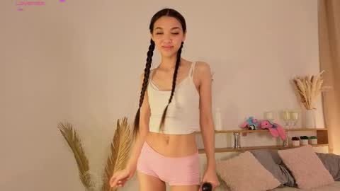 My name is Milisa  online show from June 1, 10:17 am