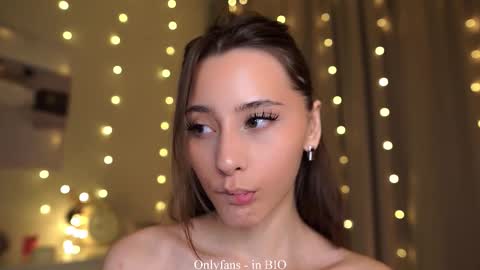 Kaori online show from December 13, 7:53 pm