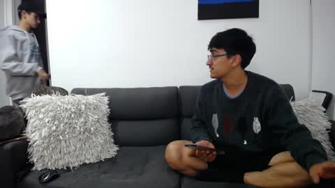 Snapshot of fallgays chatting on January 18, 12:46 am FallGays online show from January 18, 12:46 am