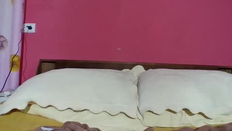 Snapshot of fallinlovecum chatting on November 17, 3:51 pm fallinlovecum online show from November 17, 3:51 pm