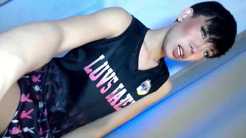 Snapshot of fallinlovewithivy chatting on October 4, 12:25 pm Ivy Lauren online show from October 4, 12:25 pm