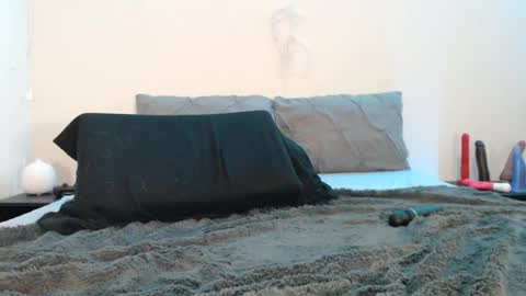 Fallon Gray online show from December 5, 12:52 am