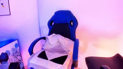 Snapshot of fanasy_andreadollx chatting on February 7, 5:31 am Andrea online show from February 7, 5:31 am