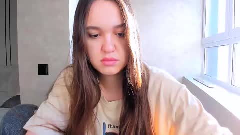 Snapshot of fancy_bunny chatting on February 13, 11:28 am fancy bunny online show from February 13, 11:28 am