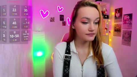 Snapshot of fane_stain chatting on January 18, 8:40 am Merida but you can call me Ida online show from January 18, 8:40 am