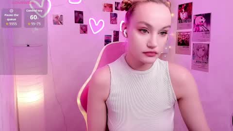 Snapshot of fane_stain chatting on April 9, 8:53 am Merida but you can call me Ida online show from April 9, 8:53 am