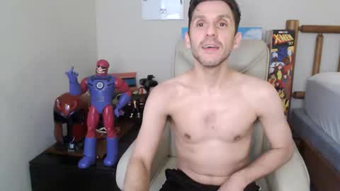 Snapshot of fanfriction chatting on January 9, 3:59 pm Fan Friction online show from January 9, 3:59 pm