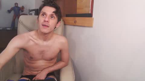 Snapshot of fanfriction chatting on February 11, 8:30 am Fan Friction online show from February 11, 8:30 am