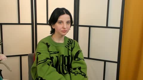Snapshot of fannyharber chatting on December 23, 12:19 pm Mia online show from December 23, 12:19 pm