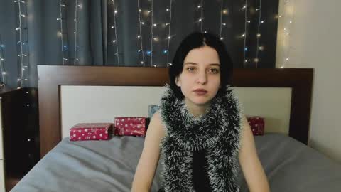 Snapshot of fannyharber chatting on December 25, 10:39 am Mia online show from December 25, 10:39 am