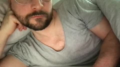 Snapshot of fantacyland chatting on January 27, 10:27 am Alex online show from January 27, 10:27 am