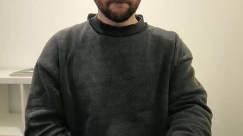 Snapshot of fantacyland chatting on February 12, 4:33 pm Alex online show from February 12, 4:33 pm