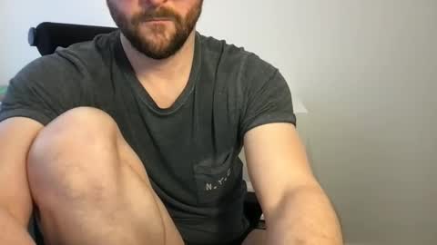 Snapshot of fantacyland chatting on February 25, 3:05 pm Alex online show from February 25, 3:05 pm