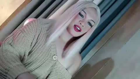 DANIELLA - DONT FORGET TO GIVE ME A THUMBSU UP online show from January 31, 11:58 pm