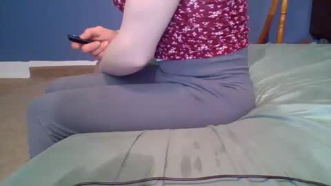 fantasyguy99 online show from October 5, 8:45 am