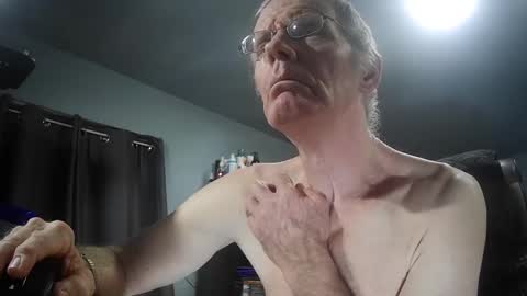 fantasyresort online show from December 14, 1:00 am