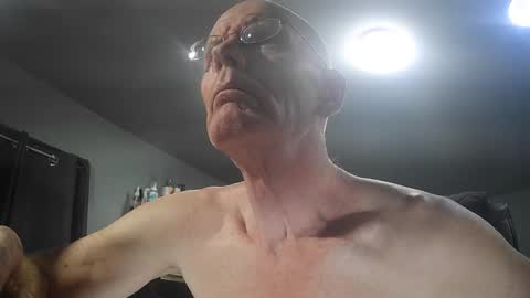 fantasyresort online show from February 24, 4:10 am