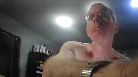 fantasyresort online show from April 8, 3:06 am