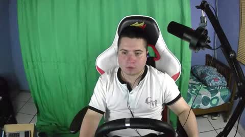 Snapshot of faon_ chatting on November 4, 6:45 am faon_ online show from November 4, 6:45 am