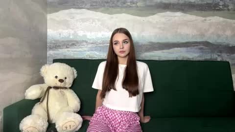 Anna Scovich online show from November 10, 12:37 pm