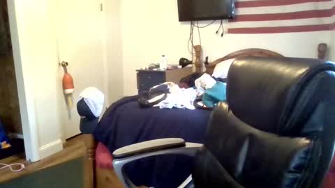 farmboy2398 online show from January 6, 8:12 pm