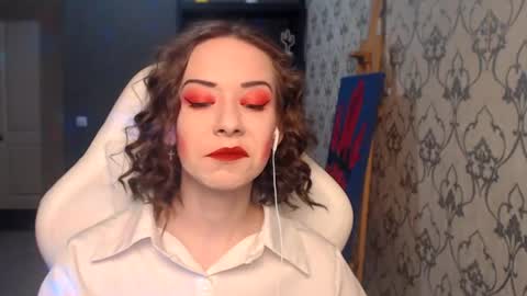 Fascinating   Eyes online show from July 9, 10:03 pm