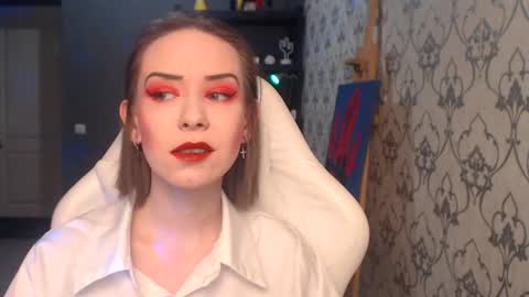 Fascinating   Eyes online show from July 24, 7:12 pm