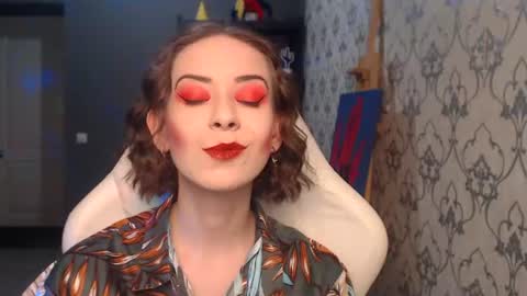 Fascinating   Eyes online show from July 25, 9:45 pm